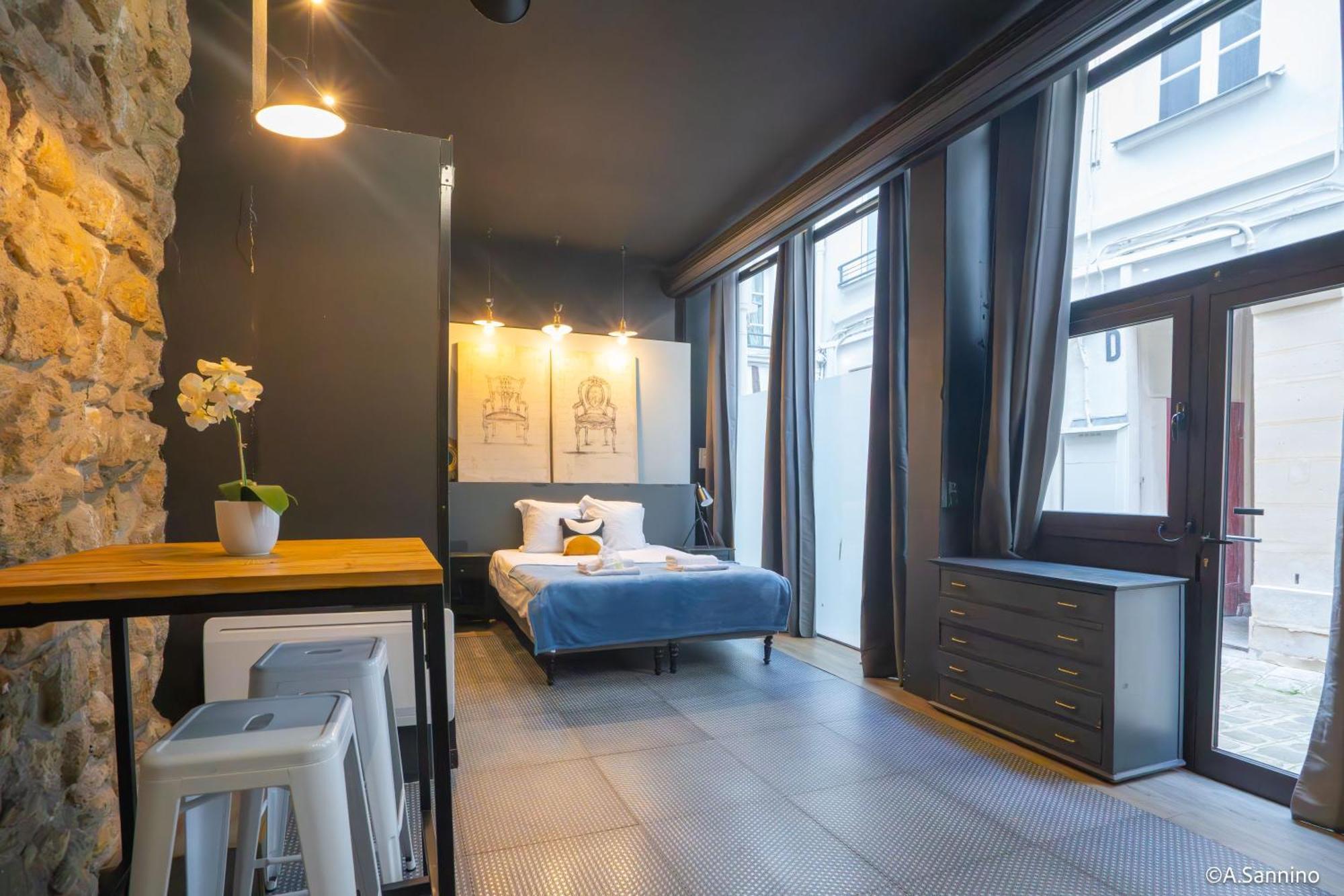 Notre Dame De Nazareth 3 - 2p - Flat-guest Appartement Paris