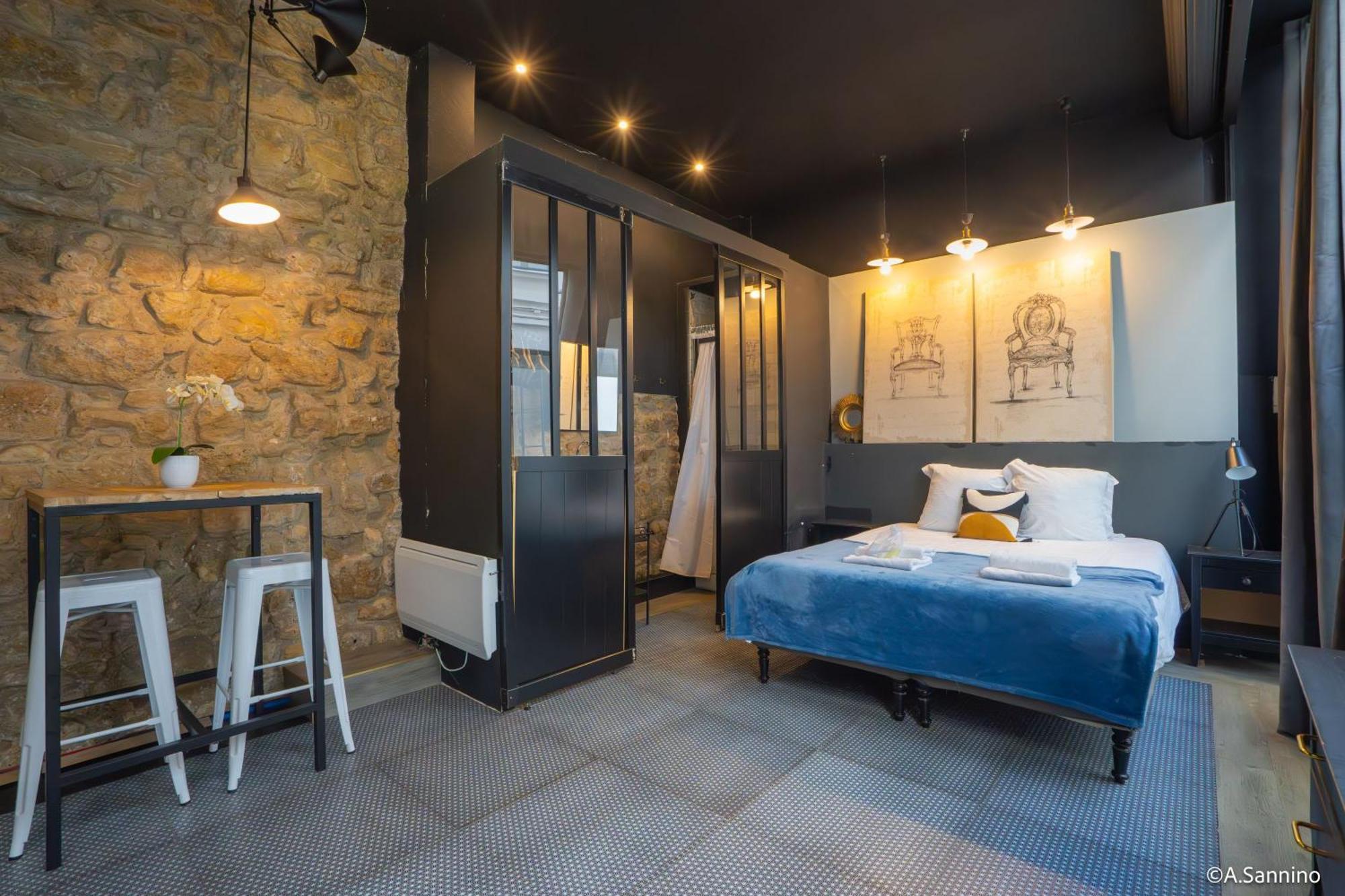 Notre Dame De Nazareth 3 - 2p - Flat-guest Appartement Paris